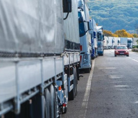 белорусская граница встала в пробке - фото - 1