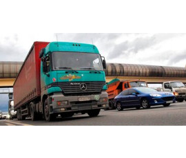 власти Москвы отложили перевод грузовиков на ЦКАД - фото - 1