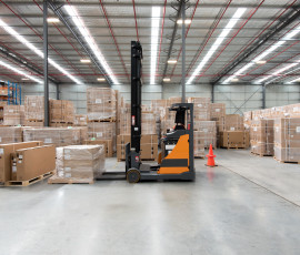 в 2024 году в России планируется увеличение строительства складов на 55,3% больше, чем в 2023 году, что является самым высоким показателем за последние 10 лет - фото - 1