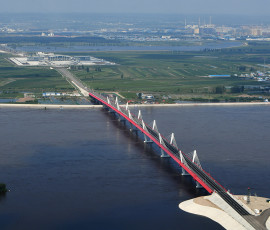 автомобильный мост между Благовещенском и Хэйхэ полноценно заработает до осени 2024 года - фото - 1