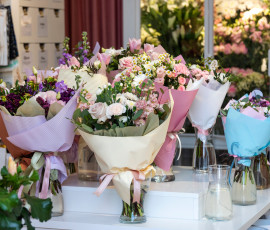 правительство повысит пошлины на алкоголь и цветы из недружественных стран - фото - 1